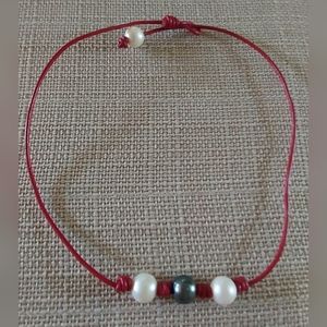 New Handmade 3 Pearl & Dark Red Leather Necklace